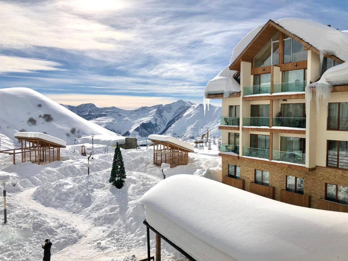 Gvc 240 New Gudauri Apartment Luaran gambar